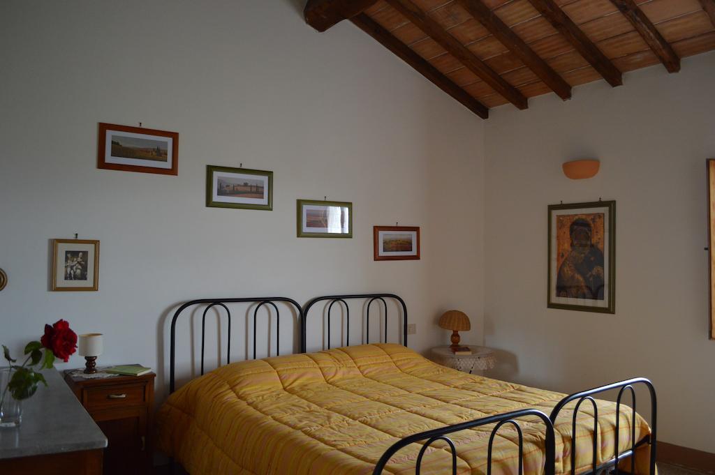Vila Agriturismo La Disperata San Quirico dʼOrcia Exteriér fotografie