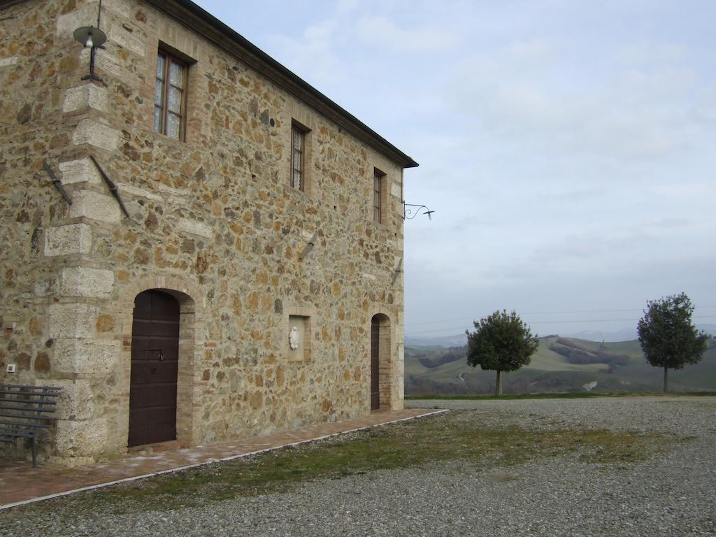 Vila Agriturismo La Disperata San Quirico dʼOrcia Pokoj fotografie