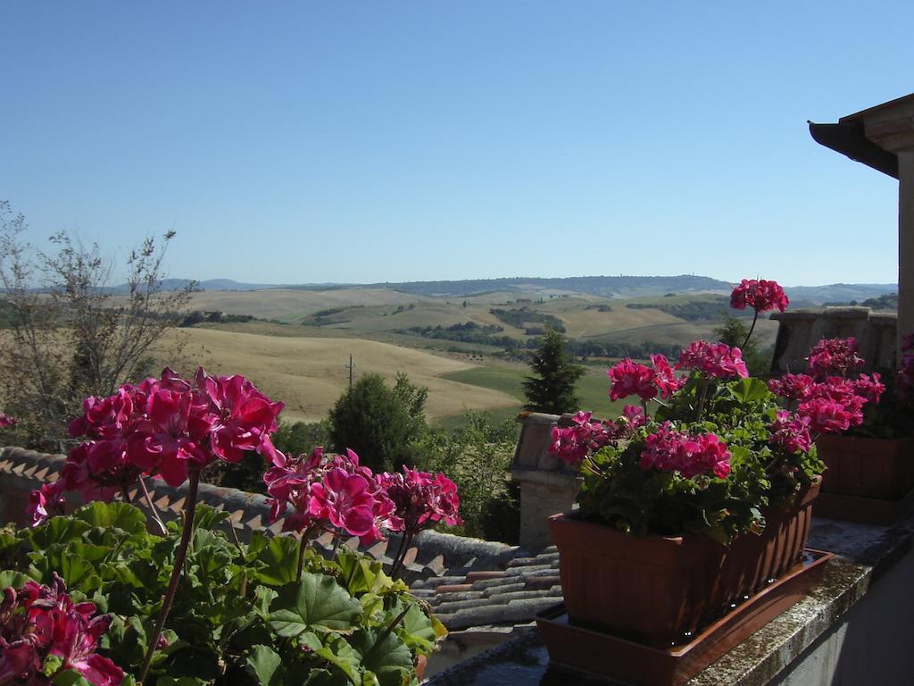 Vila Agriturismo La Disperata San Quirico dʼOrcia Pokoj fotografie